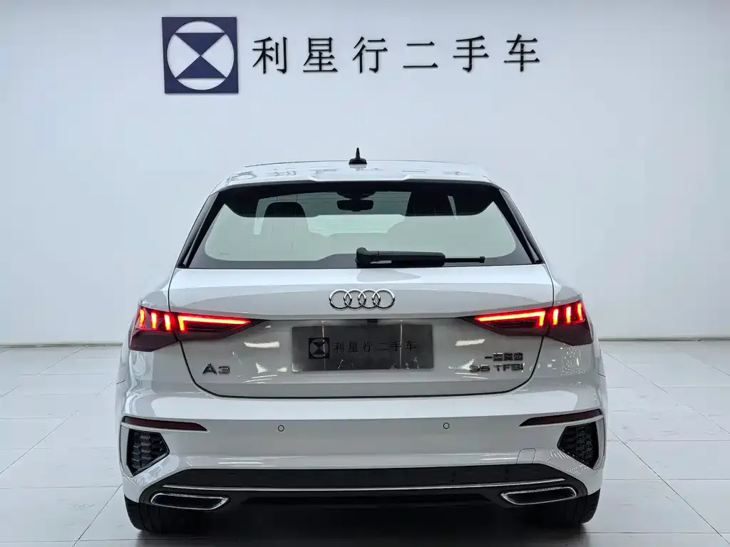 Audi A3 2023 из CN, фото 8