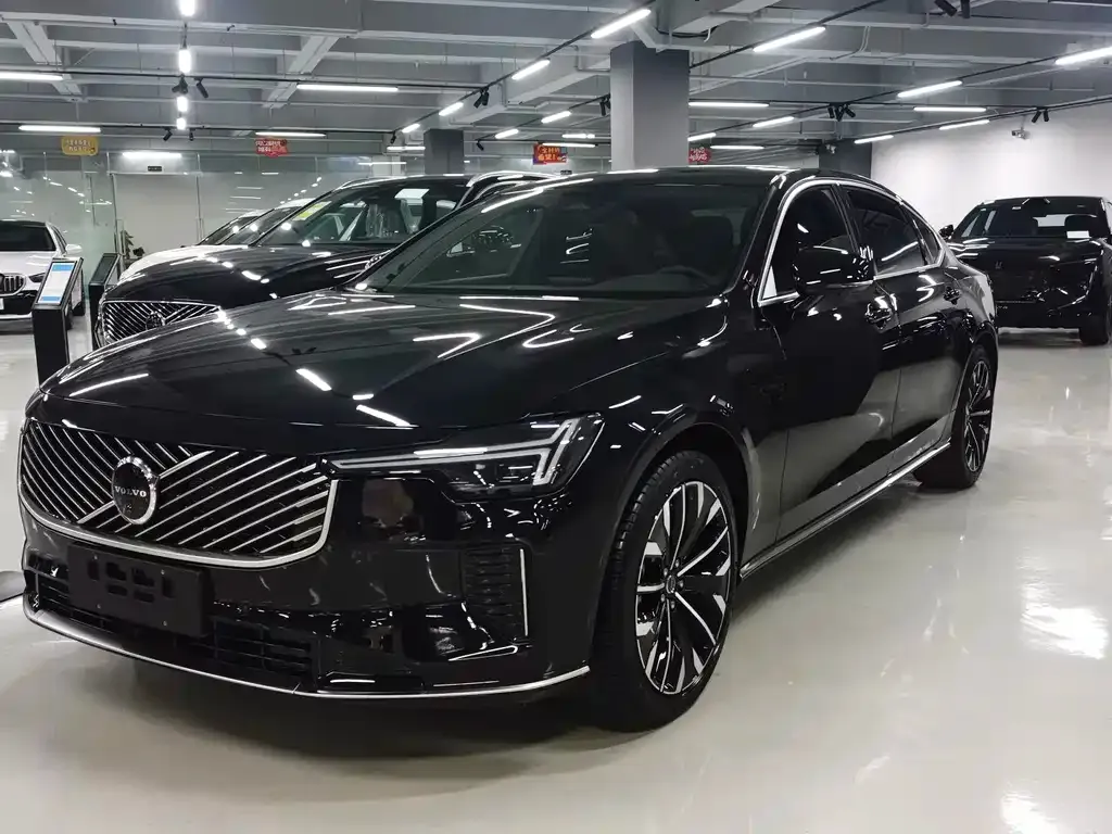 Volvo S90 2026 из CN, фото 1