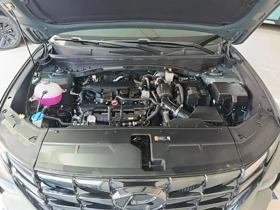 Hyundai Tucson 2022 из CN, фото 10