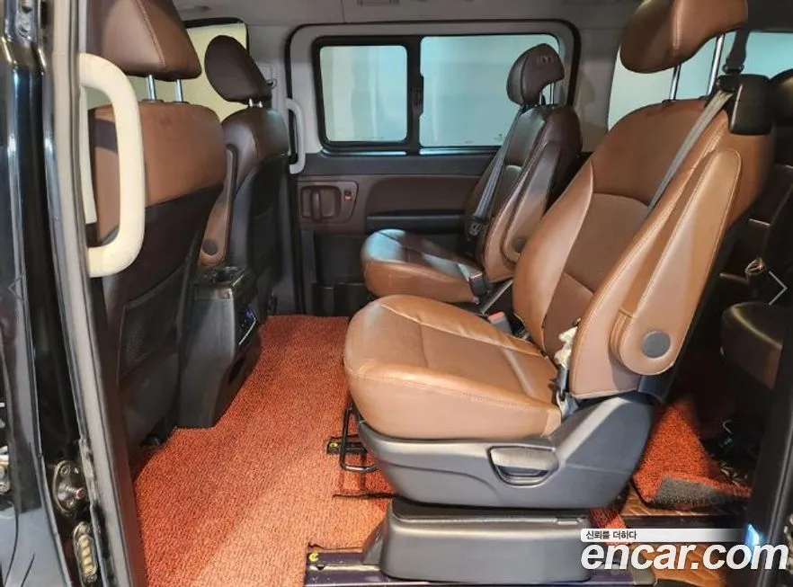 Hyundai Starex 2021 из KR, фото 7