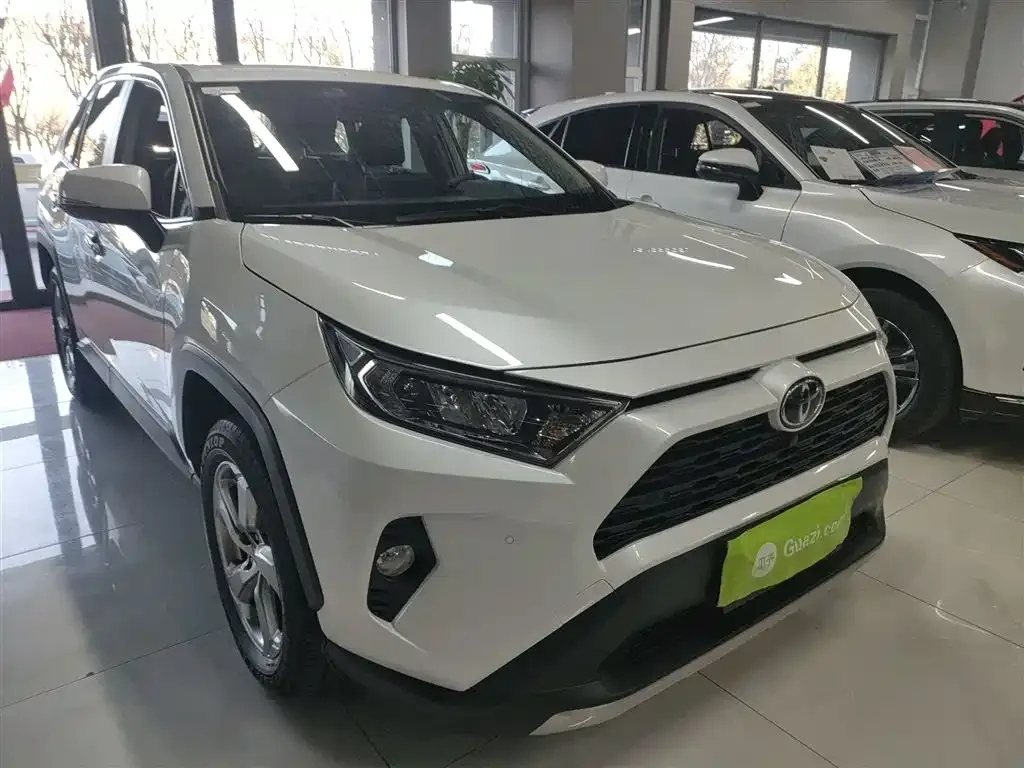 Toyota RAV4 2022 из CN, фото 4