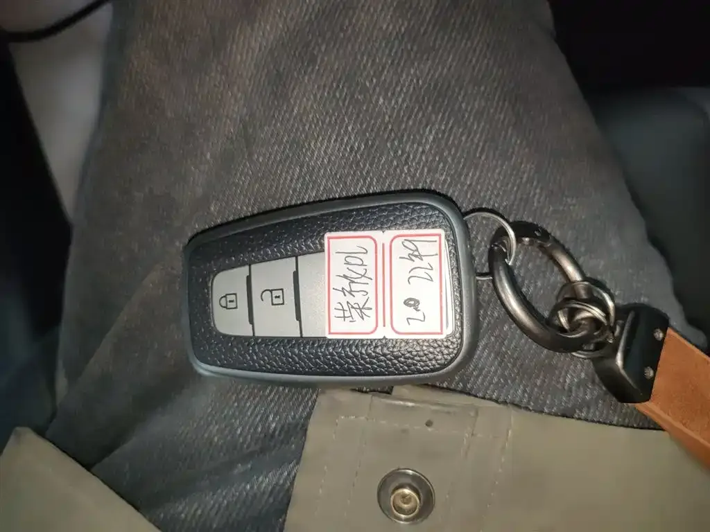 Toyota RAV4 2022 из CN, фото 9