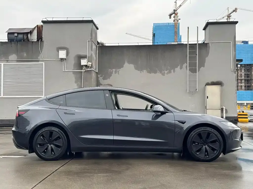Tesla Model 3 2023 из CN, фото 6