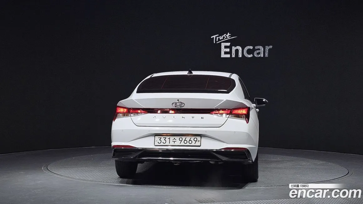 Hyundai AVANTE 2021 из KR, фото 4