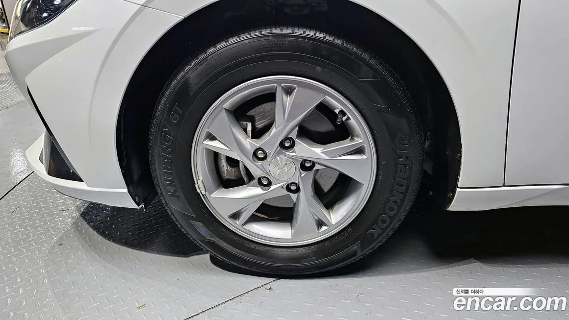 Hyundai AVANTE 2021 из KR, фото 5