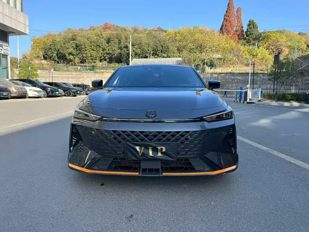 Changan UNI-V 2024 из CN, фото 2