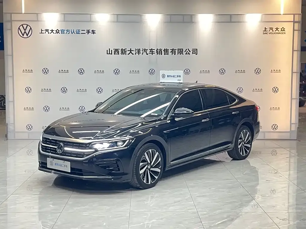 Volkswagen Passat — фото 1