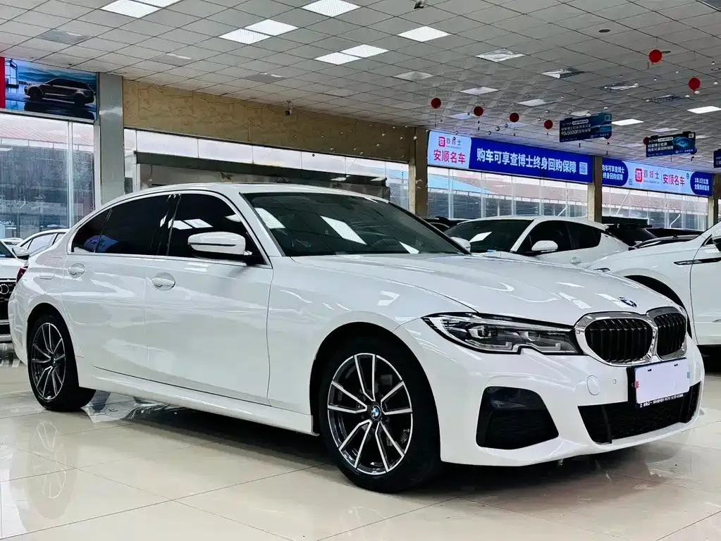 BMW 3 Series 2023 из CN, фото 7