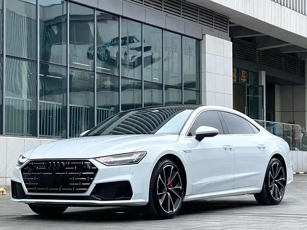 Audi A7L 2024 из CN, фото 1