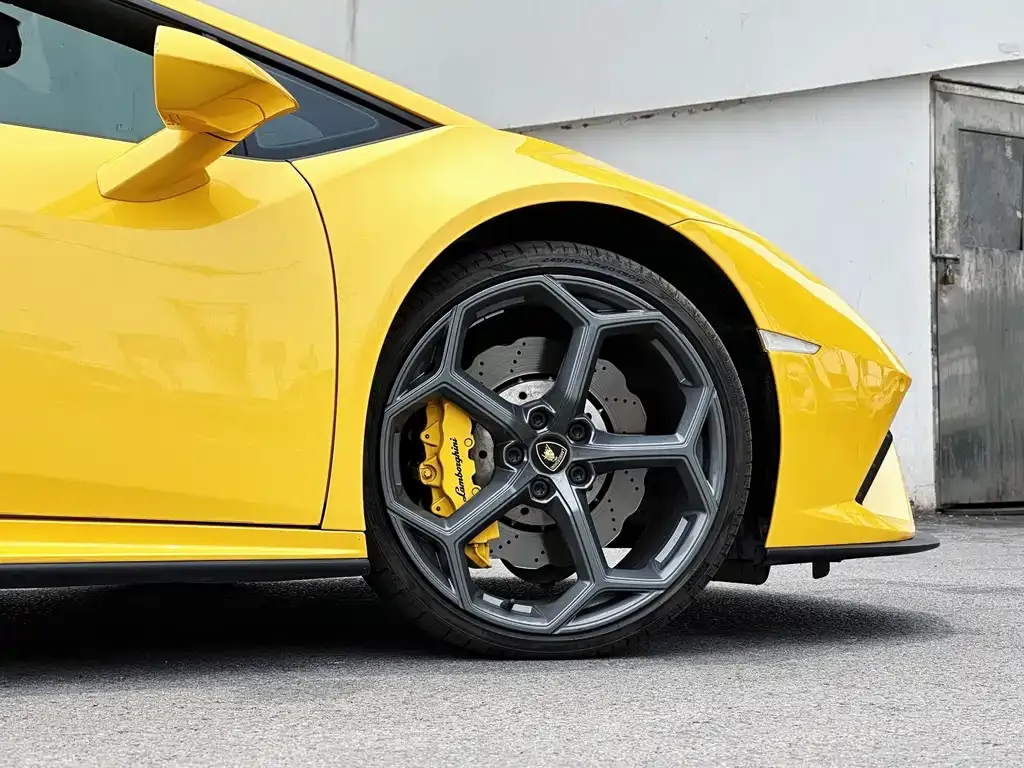 Lamborghini Huracan — фото 4
