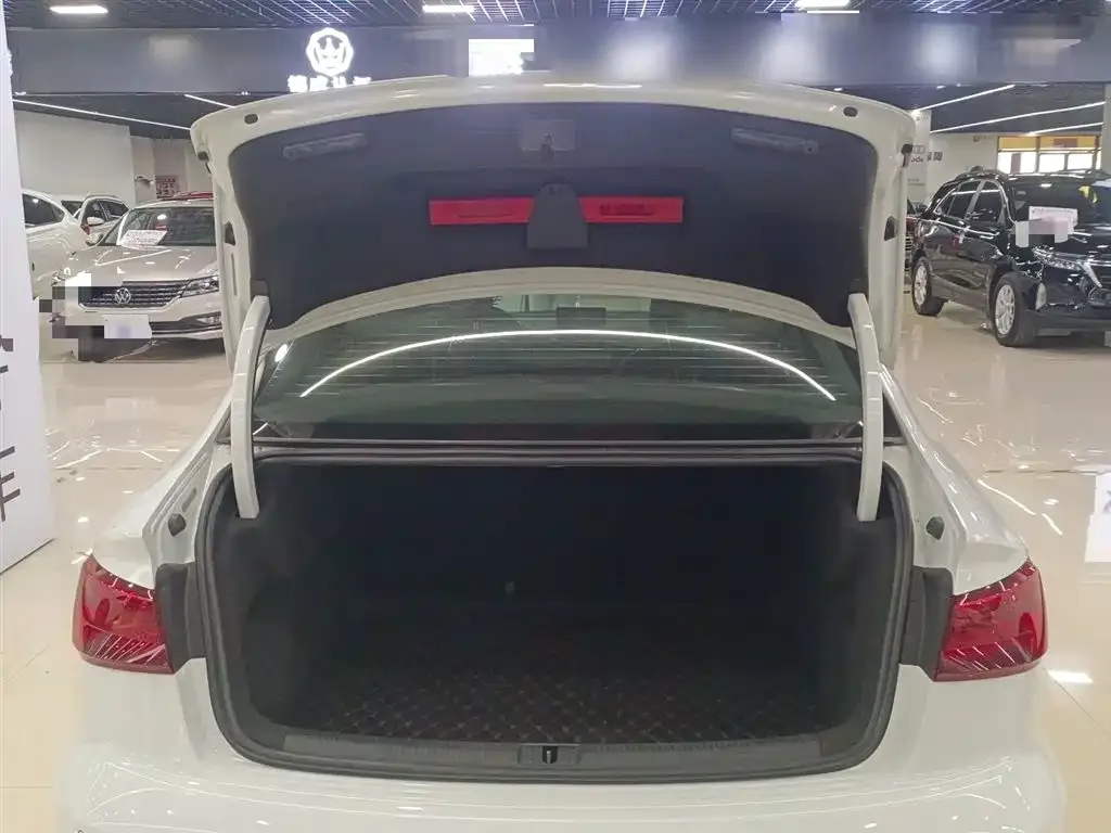 Audi A3 2021 из CN, фото 8