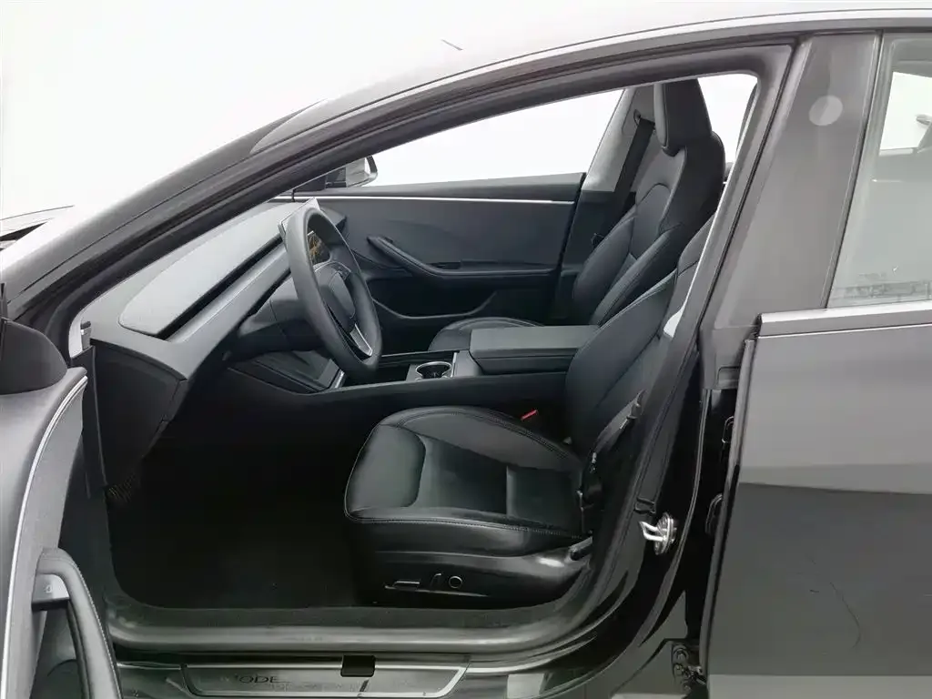 Tesla Model 3 2024 из CN, фото 10