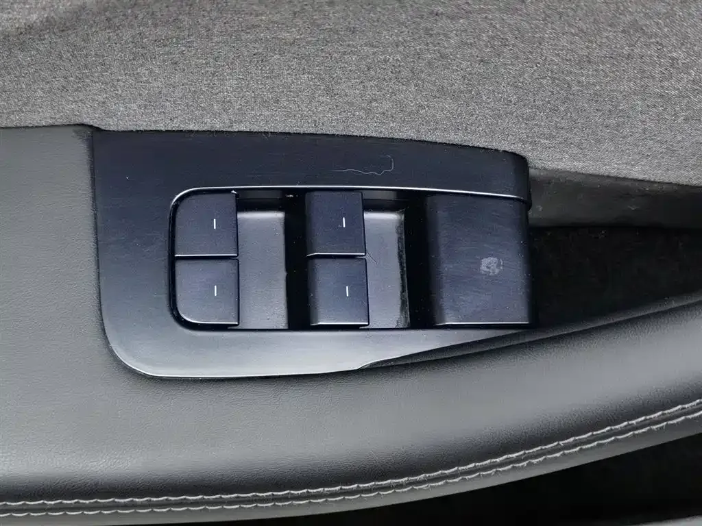 Tesla Model 3 2024 из CN, фото 9