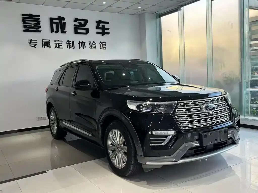 Ford Explorer 2023 из CN, фото 7