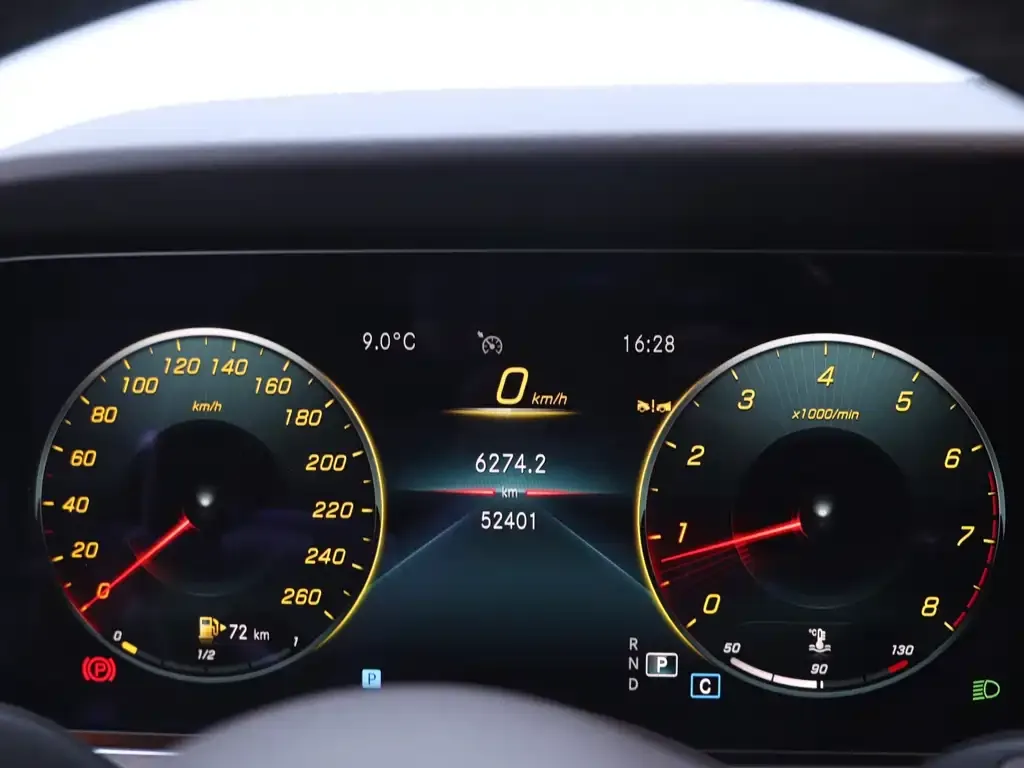 Mercedes-Benz E-Class 2023 из CN, фото 10