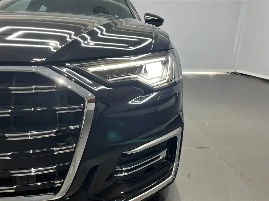 Audi A6L 2023 из CN, фото 7