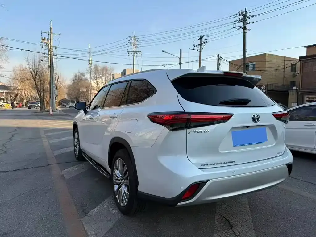 Toyota Highlander 2022 из CN, фото 8