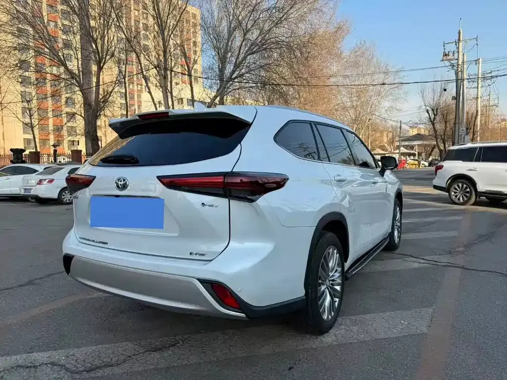 Toyota Highlander 2022 из CN, фото 6