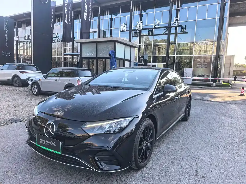 Mercedes-Benz EQE