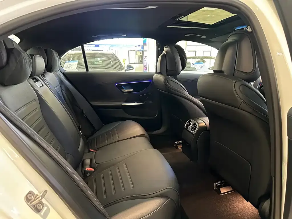 Mercedes-Benz C-Class 2024 из CN, фото 2
