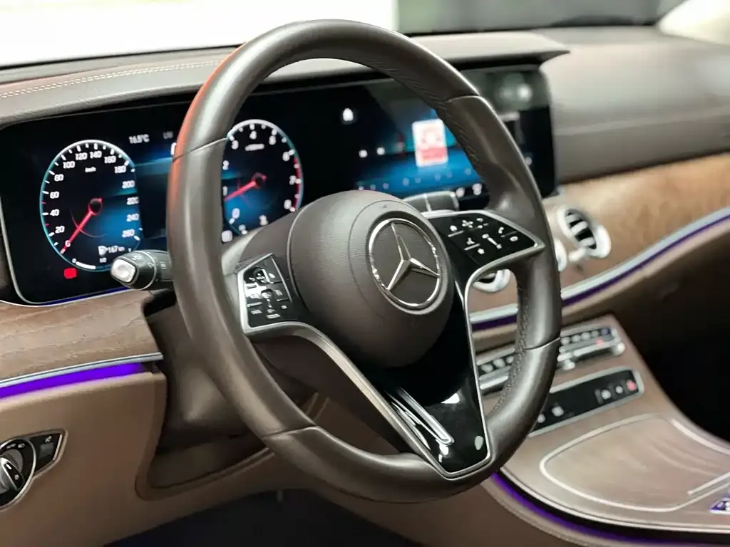 Mercedes-Benz E-Class 2022 из CN, фото 5