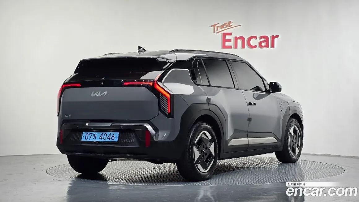 Kia EV3 — фото 9