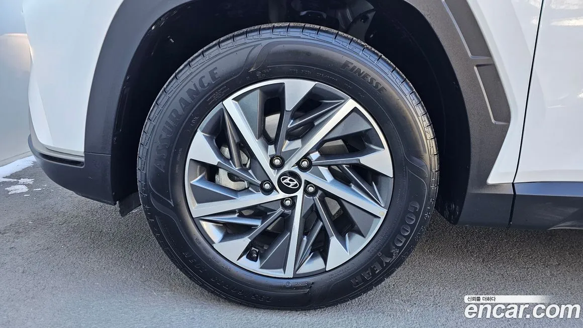 Hyundai Tucson — фото 8