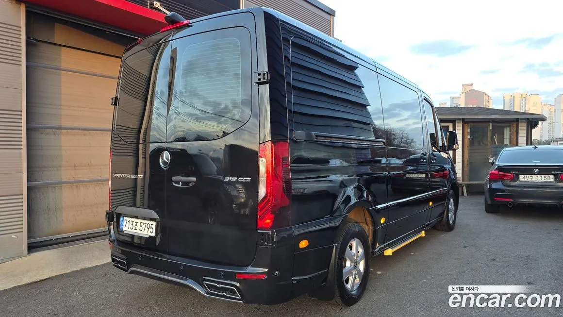 Mercedes-Benz Sprinter 2024 из KR, фото 2