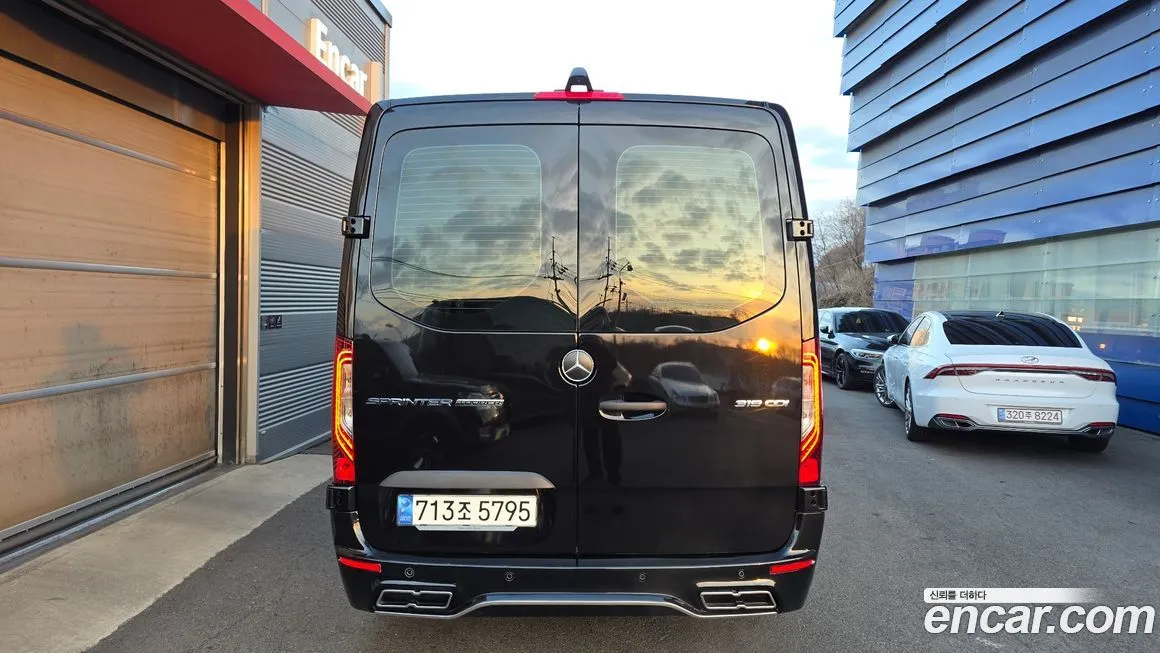 Mercedes-Benz Sprinter 2024 из KR, фото 4