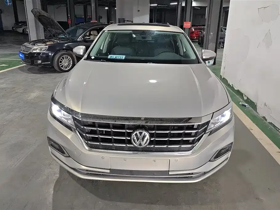 Volkswagen Passat — фото 3