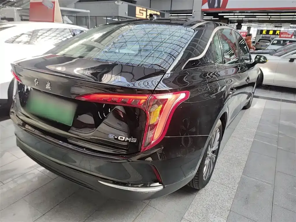 Hongqi E-QM5 2023 из CN, фото 9