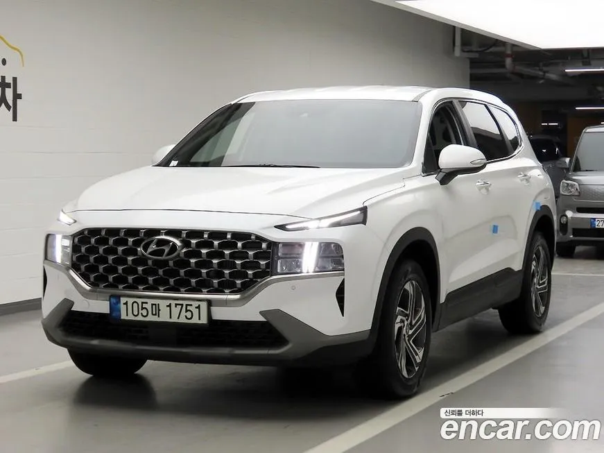 Hyundai Santafe — фото 1