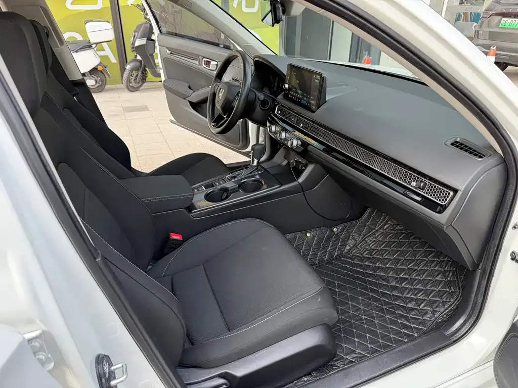 Honda Civic 2024 из CN, фото 8