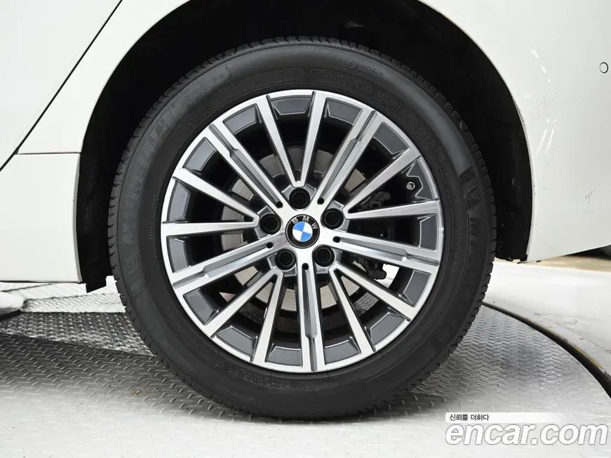 BMW 2-Series — фото 10