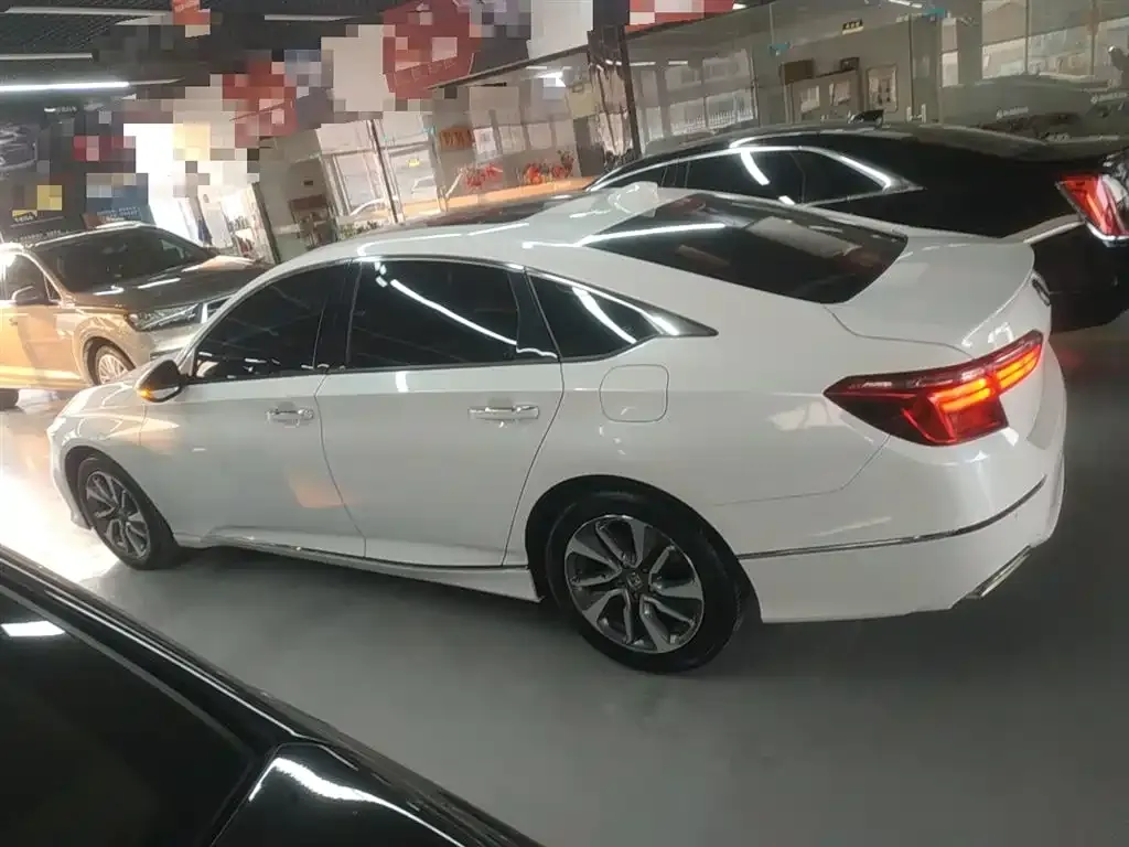 Honda Inspire — фото 4