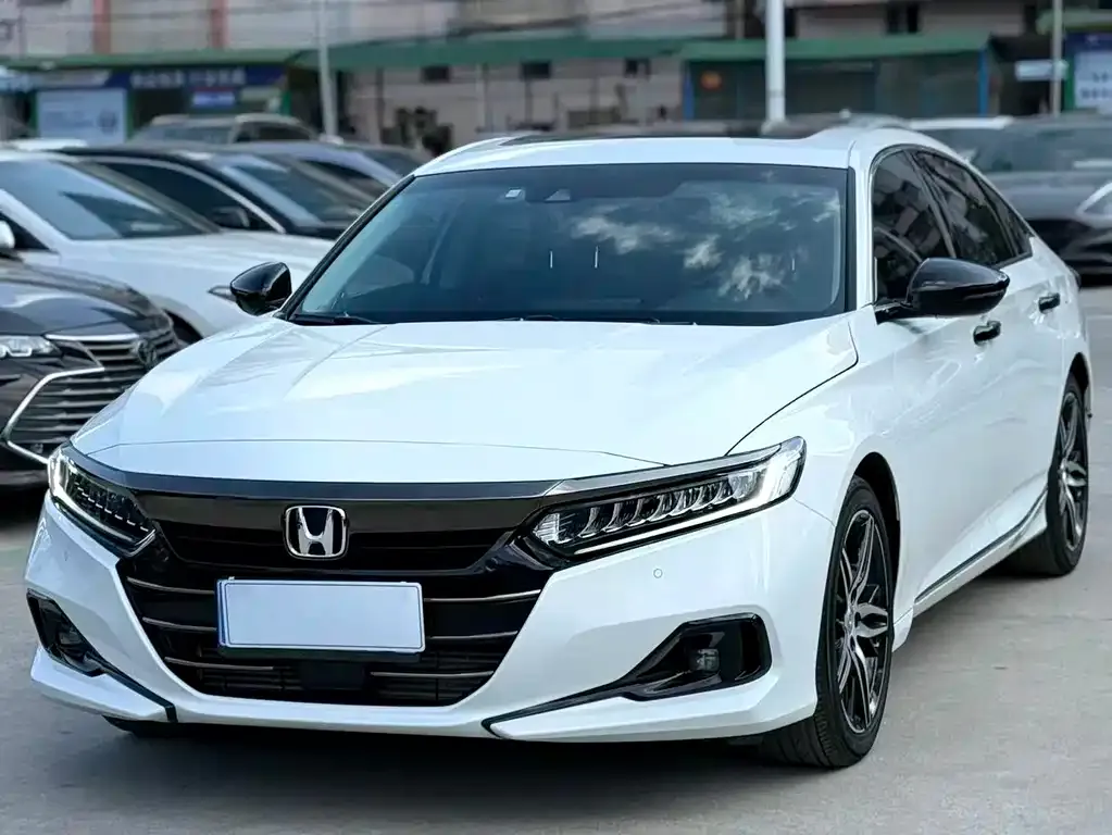 Honda Accord — фото 4