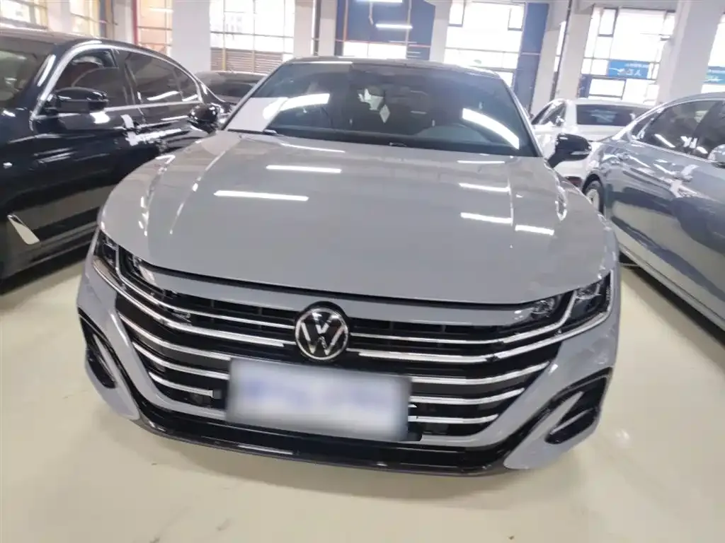Volkswagen CC 2024 из CN, фото 3