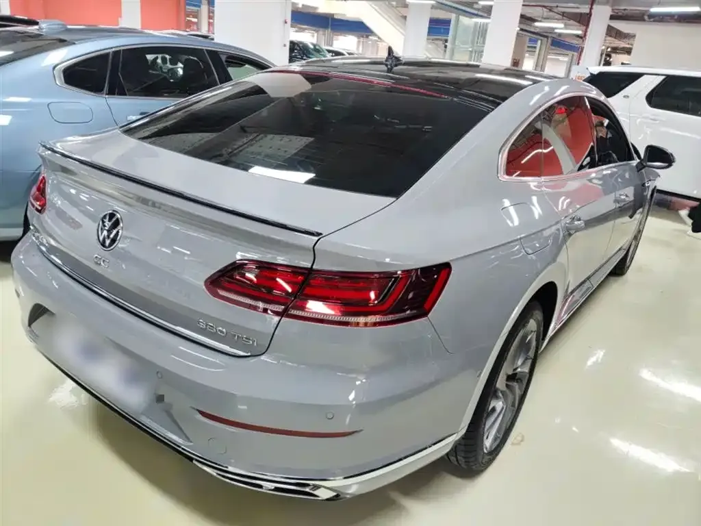 Volkswagen CC 2024 из CN, фото 7