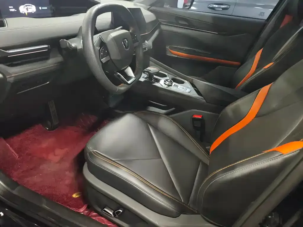 Changan UNI-V 2023 из CN, фото 9