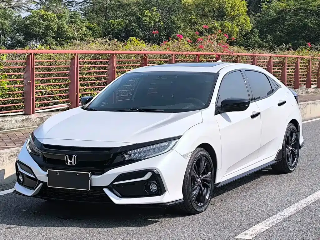 Honda Civic 2022 из CN, фото 5