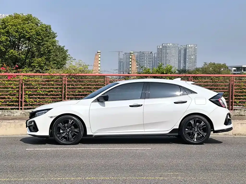 Honda Civic 2022 из CN, фото 8