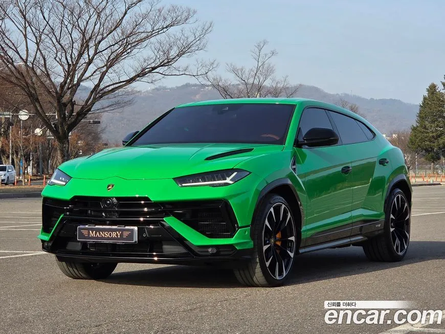 Lamborghini Urus 2023 из KR, фото 1
