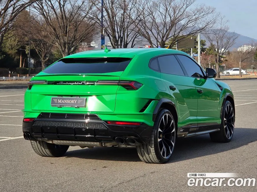 Lamborghini Urus 2023 из KR, фото 4