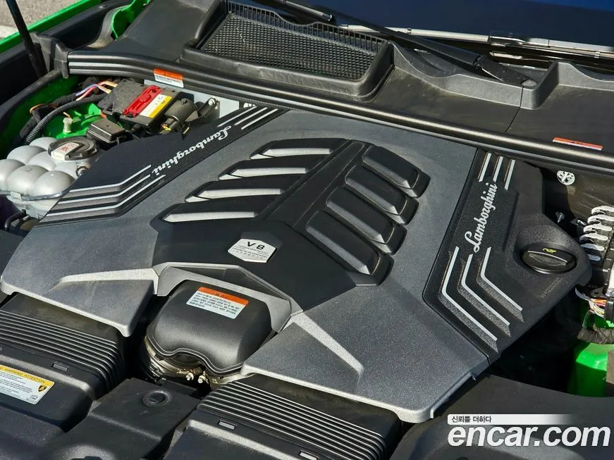 Lamborghini Urus 2023 из KR, фото 8