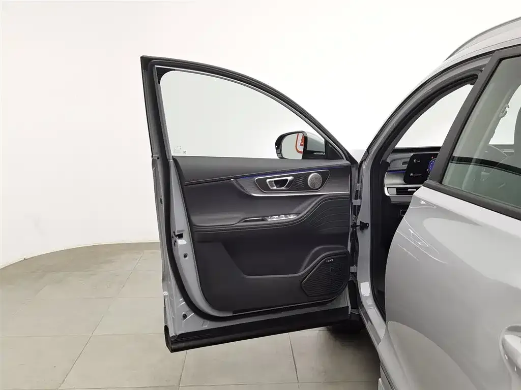Chery Tiggo 8 PRO NEV 2025 из CN, фото 5