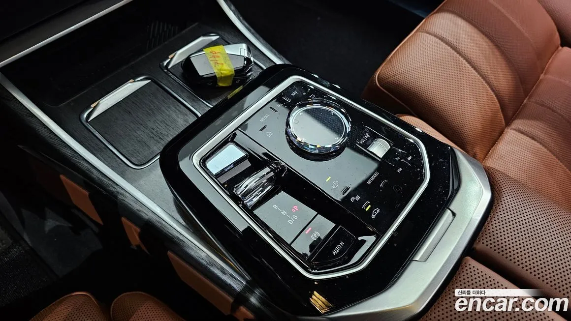 BMW 7-Series 2024 из KR, фото 8