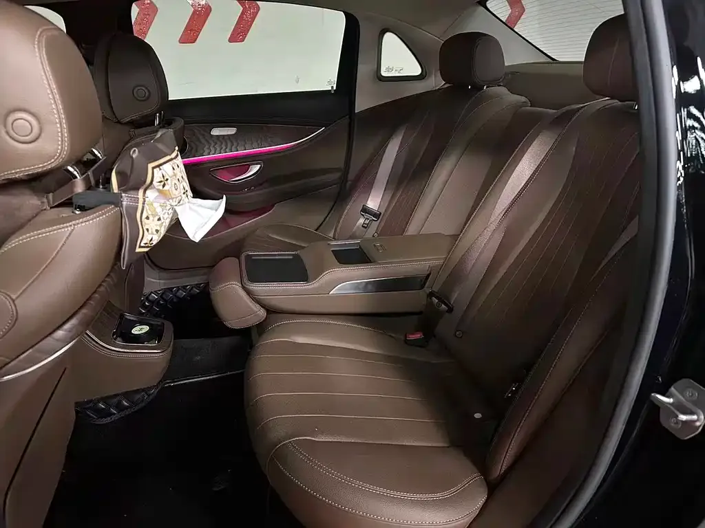 Mercedes-Benz E-Class 2023 из CN, фото 4