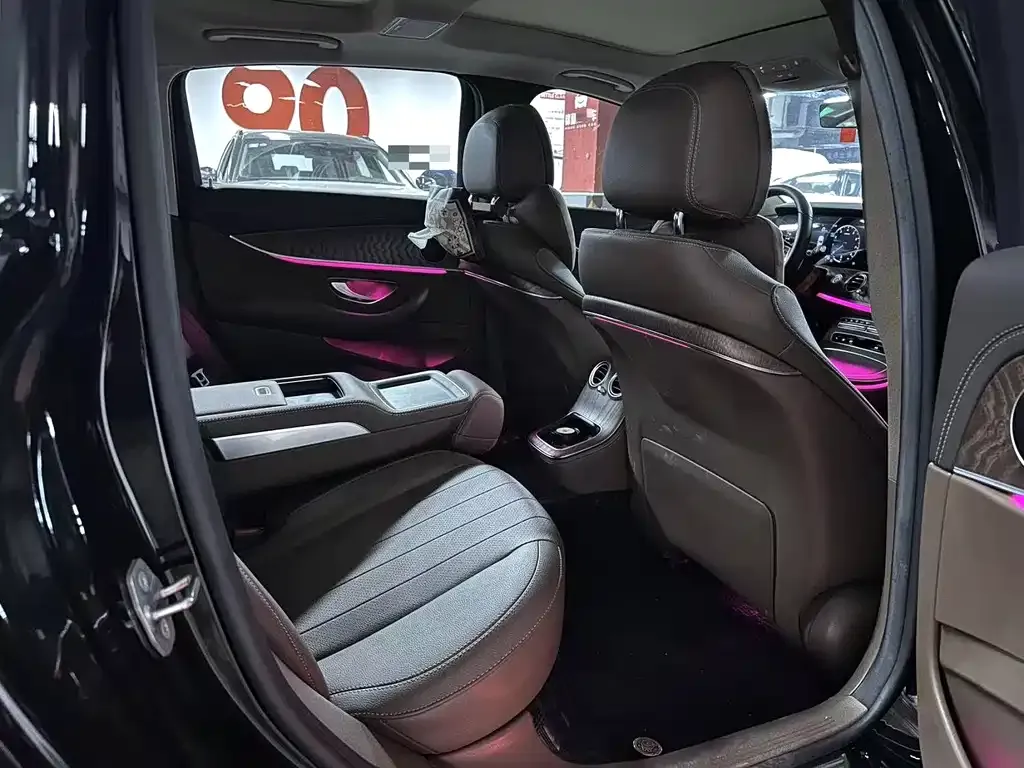 Mercedes-Benz E-Class 2023 из CN, фото 2