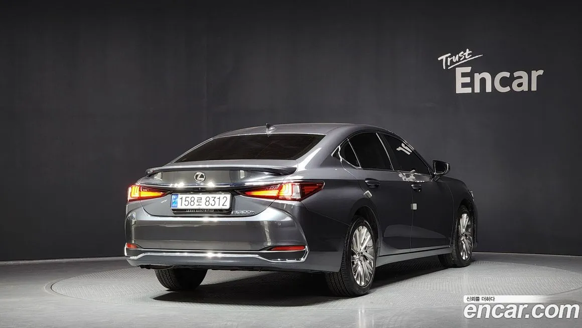 Lexus ES 2024 из KR, фото 2