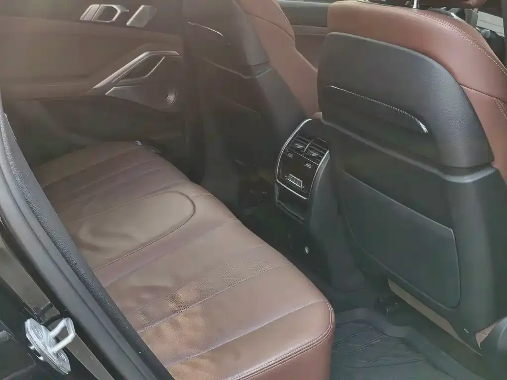 BMW X6 2021 из CN, фото 2